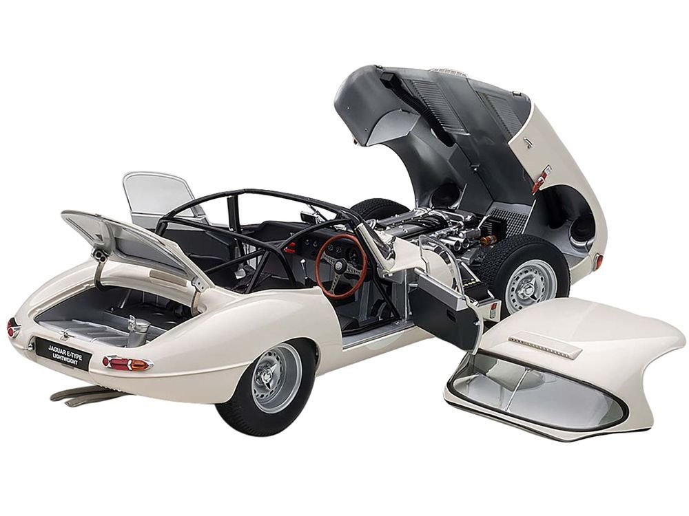 Jaguar Lightweight E Type Roadster RHD (Right Hand Drive) White 1/18 Model Car by Autoart view 2