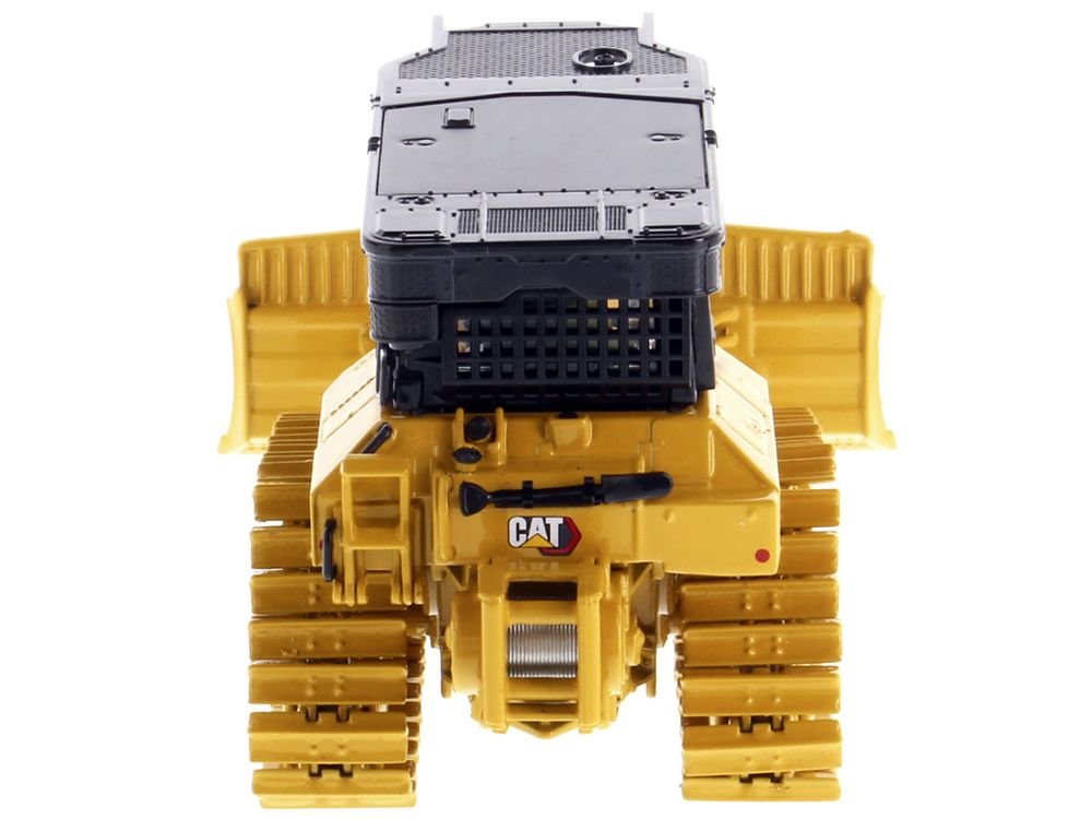 CAT Caterpillar D5 LGP Track Type Tractor Fire Dozer Yellow with Operator "High Line" Series 1/50 Diecast Model by Diecast Masters view 5
