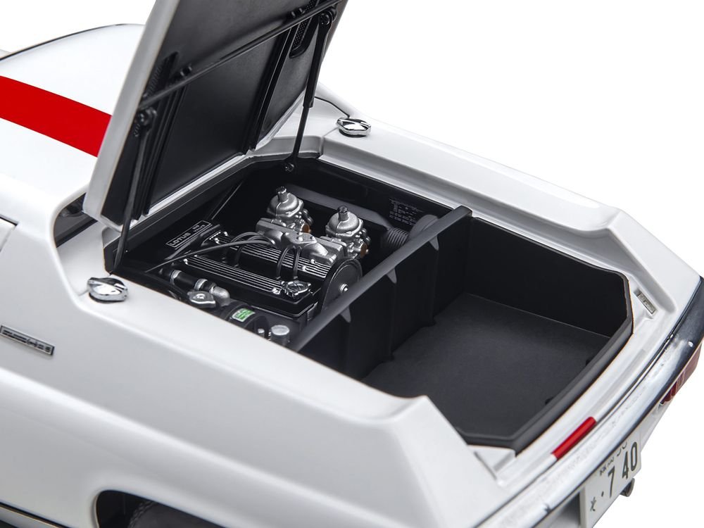 Lotus Europa Special White with Red Stripe and Graphics "The Circuit Wolf" 1/18 Model Car by Autoart view 3