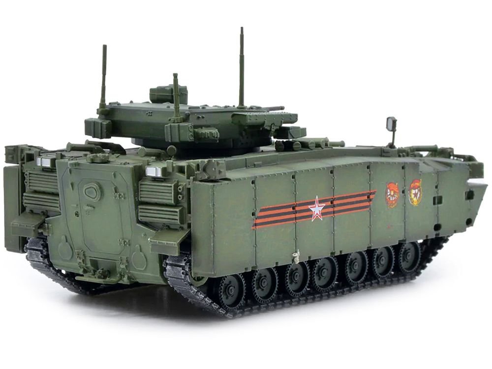 Russian (Object 695) Kurganets-25 Infantry Fighting Vehicle with Four Kornet-EM Guided Missiles - Moscow Victory Day Parade 1/72 Diecast Model by Panzerkampf view 2