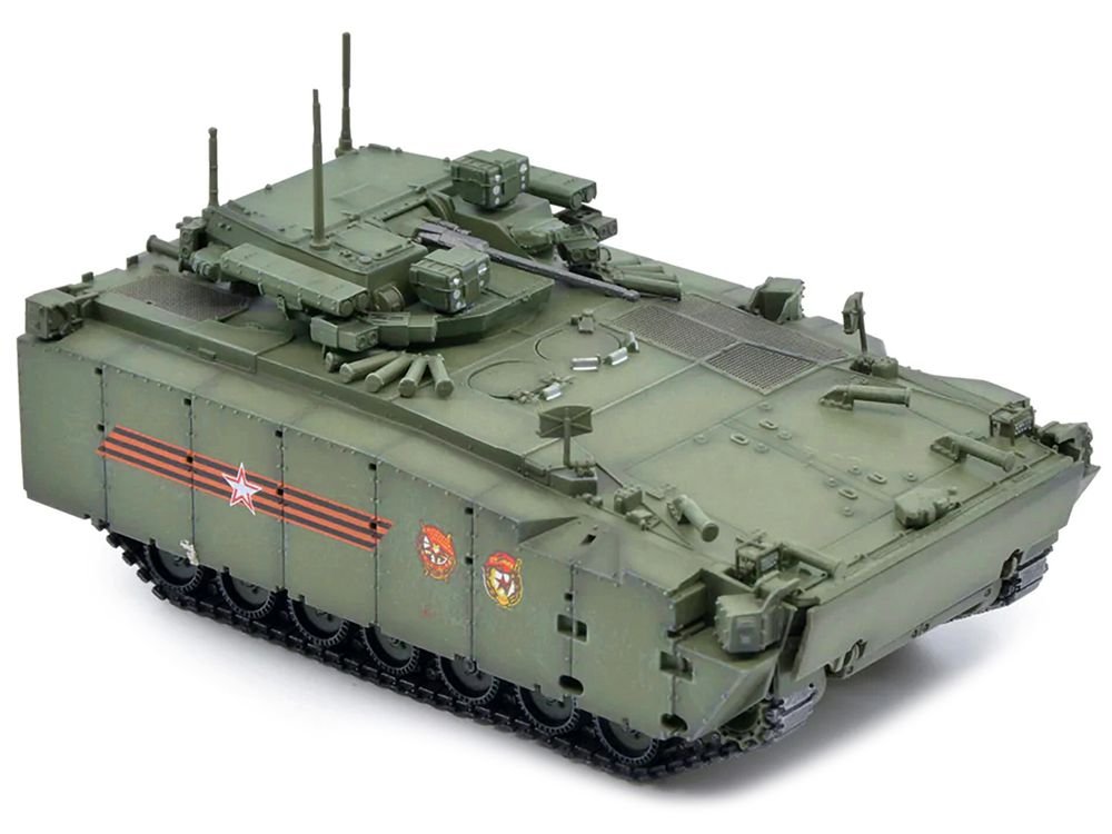 Russian (Object 695) Kurganets-25 Infantry Fighting Vehicle with Four Kornet-EM Guided Missiles - Moscow Victory Day Parade 1/72 Diecast Model by Panzerkampf view 3