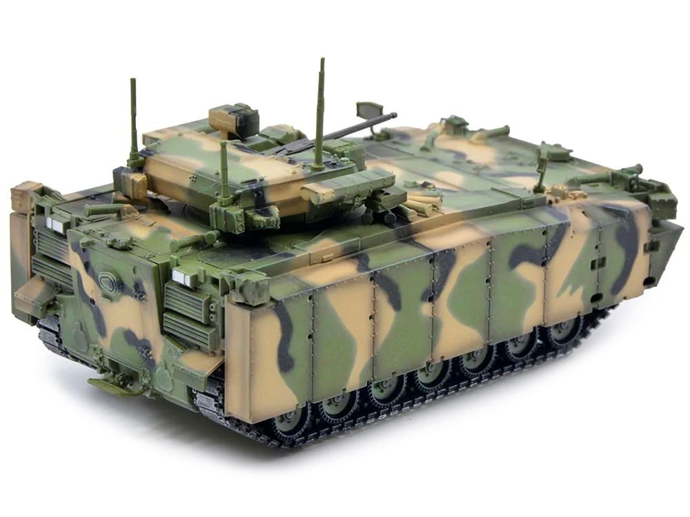 Russian (Object 695) Kurganets-25 Infantry Fighting Vehicle with Four Kornet EM Guided Missiles Camouflage 1/72 Diecast Model by Panzerkampf view 4