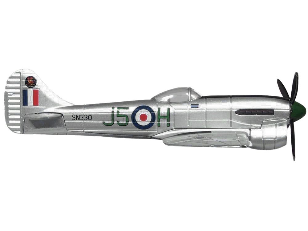 Hawker Tempest MK V Fighter Plane SN330 No.3 Squadron RAF Wunstorf Germany (1946) "Oxford Aviation" Series 1/72 Diecast Model Airplane by Oxford Diecast view 2
