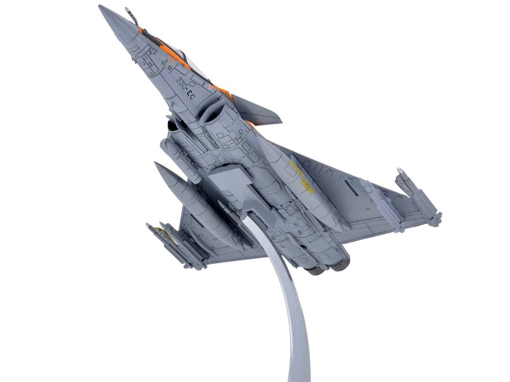 Dassault Rafale B Fighter Jet "Ocean Tiger" with Missile Accessories "Panzerkampf Wing" Series 1/72 Scale Model by Panzerkampf view 5