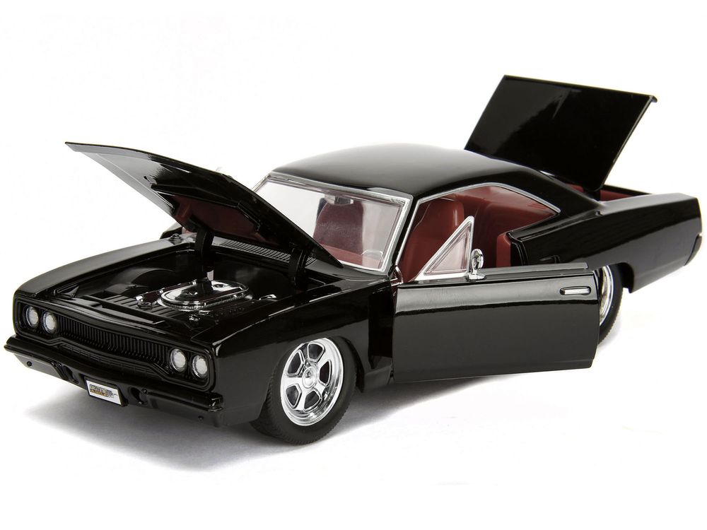 1970 Plymouth Road Runner 440 Black with Red Interior "Bigtime Muscle" Series 1/24 Diecast Model Car by Jada view 2