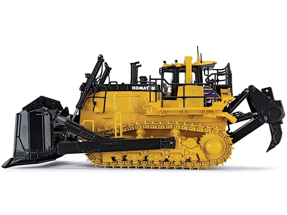 Komatsu D475A-8 Dozer with Ripper Yellow 1/50 Diecast Model by First Gear view 3