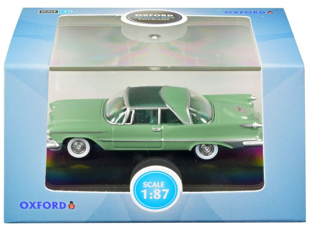 1959 Chrysler Imperial Crown 2 Door Hardtop Highland Green and Ballad Green 1/87 (HO) Scale Diecast Model Car by Oxford Diecast view 3