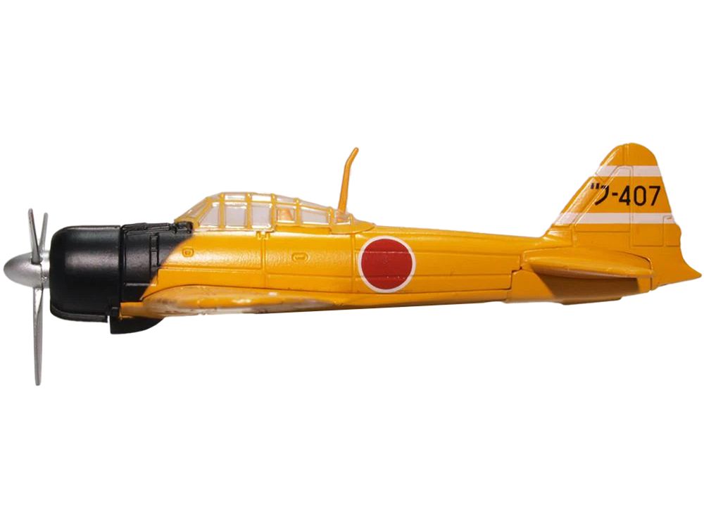 Mitsubishi Zero A6M2-21 Fighter Aircraft "Training Aircraft - Imperial Japanese Navy" (1944) "Oxford Aviation" Series 1/72 Diecast Model Airplane by Oxford Diecast view 2