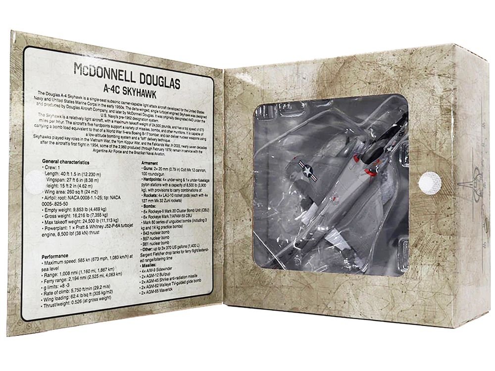 McDonnell Douglas A-4C Skyhawk Attack Aircraft "US Navy" 1/72 Diecast Model by Militaria Die Cast view 5