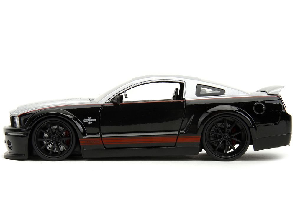 2008 Ford Shelby Mustang GT-500KR Silver and Black with Red Stripes "Bigtime Muscle" Series 1/24 Diecast Model Car by Jada view 3