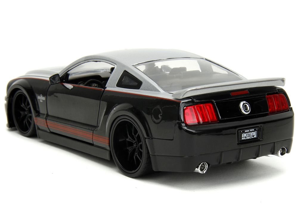 2008 Ford Shelby Mustang GT-500KR Silver and Black with Red Stripes "Bigtime Muscle" Series 1/24 Diecast Model Car by Jada view 5