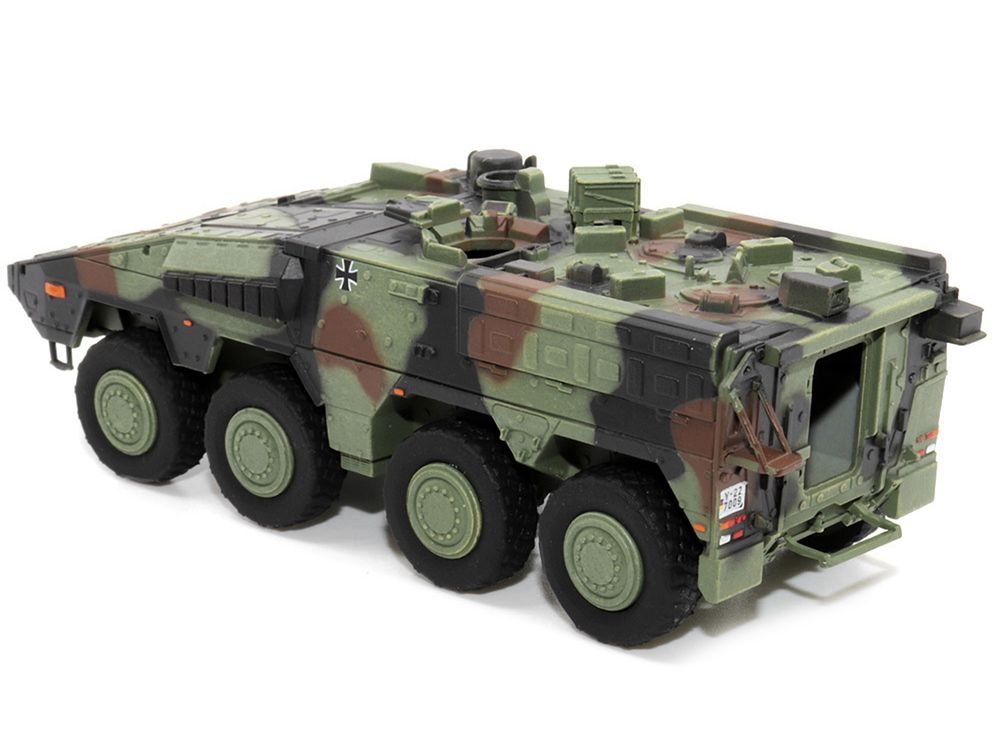 German Boxer A2 MRAV (Multi-Role Armored Vehicle) Camouflage "NEO Dragon Armor" Series 1/72 Plastic Model by Dragon Models view 2