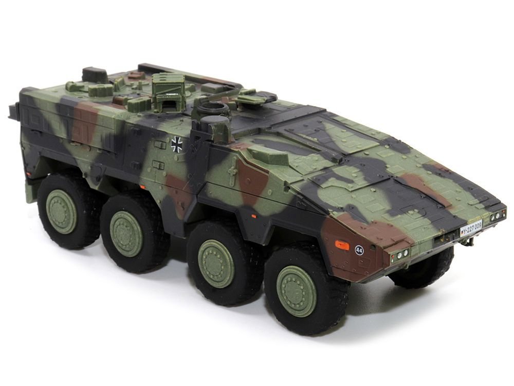 German Boxer A2 MRAV (Multi-Role Armored Vehicle) Camouflage "NEO Dragon Armor" Series 1/72 Plastic Model by Dragon Models view 3