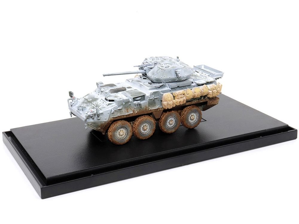 United States M1296 Stryker ICV (Infantry Carrier Vehicle) Dragoon Olive Drab (Snowy Version) "2nd Cav. Germany" (2020) "NEO Dragon Armor" Series 1/72 Plastic Model by Dragon Models view 4