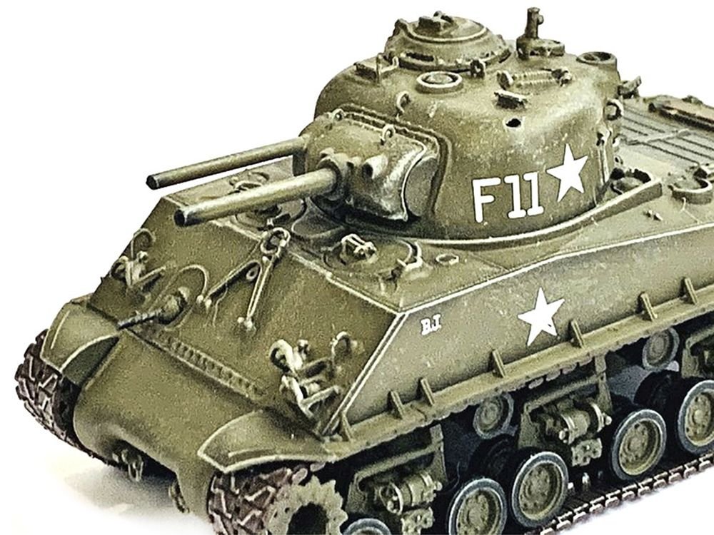 United States M4A3 HVSS POA-CWS-H5 Flamethrower Tank Olive Drab F11 "Korea" (1951) "NEO Dragon Armor" Series 1/72 Plastic Model by Dragon Models view 2