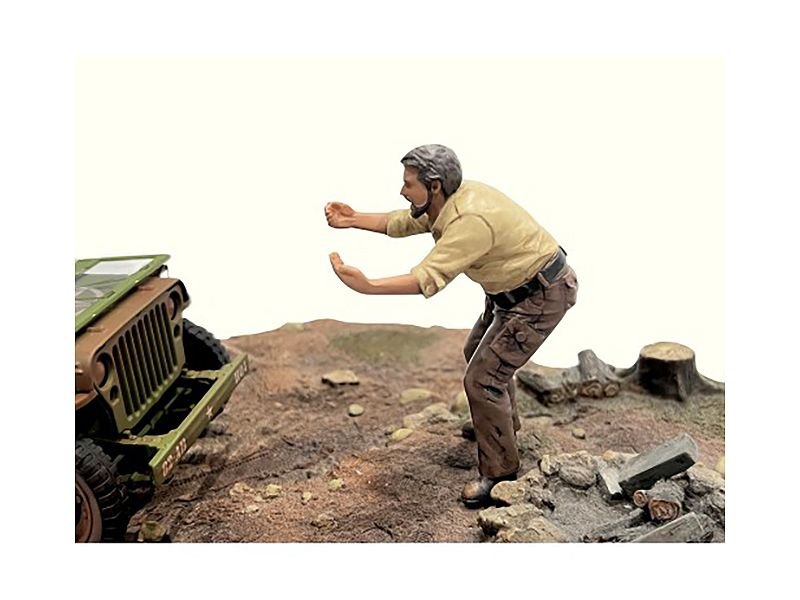 "4X4 Mechanic" Figure 6 for 1/18 Scale Models by American Diorama view 2