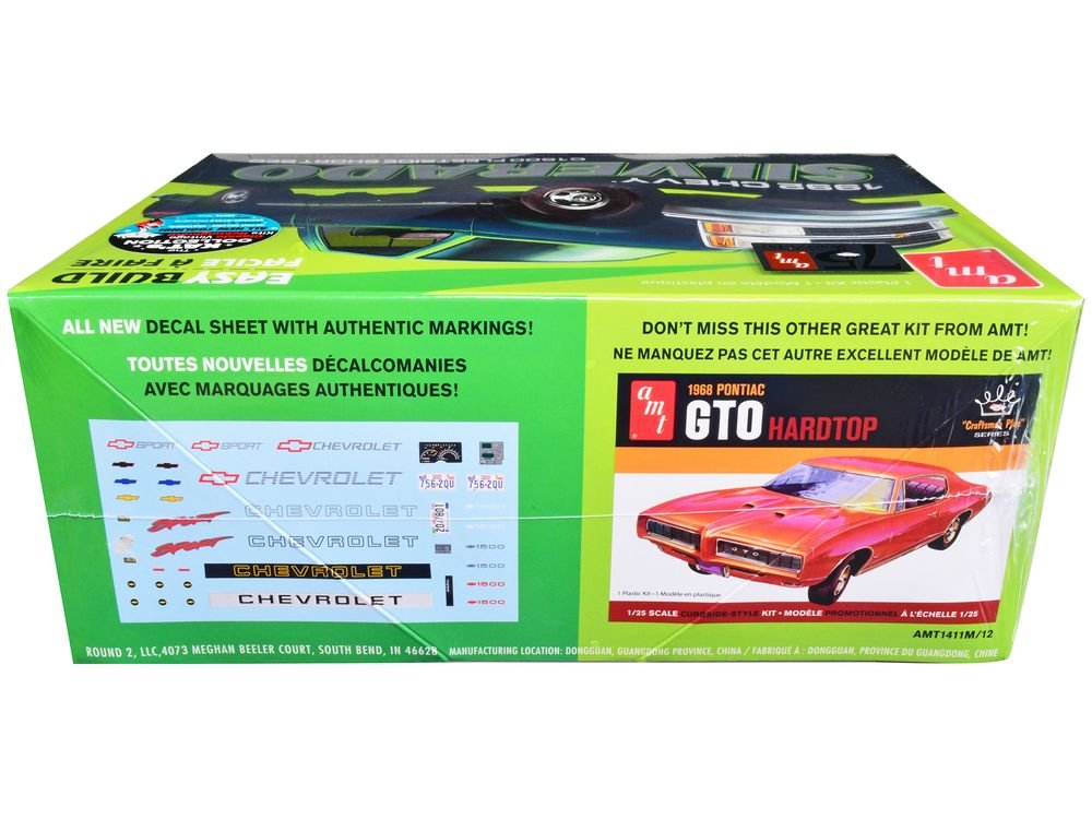Skill 2 Model Kit 1992 Chevrolet Silverado C1500 Fleetside Short Bed Pickup Truck "Easy Build" 1/25 Scale Model by AMT view 2