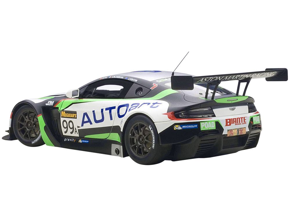 Aston Martin V12 Vantage Bathurst 12hour Endurance Race 2015 #99 JM. Merlin / J. Venter / F. Yu 1/18 Model Car  by Autoart view 4