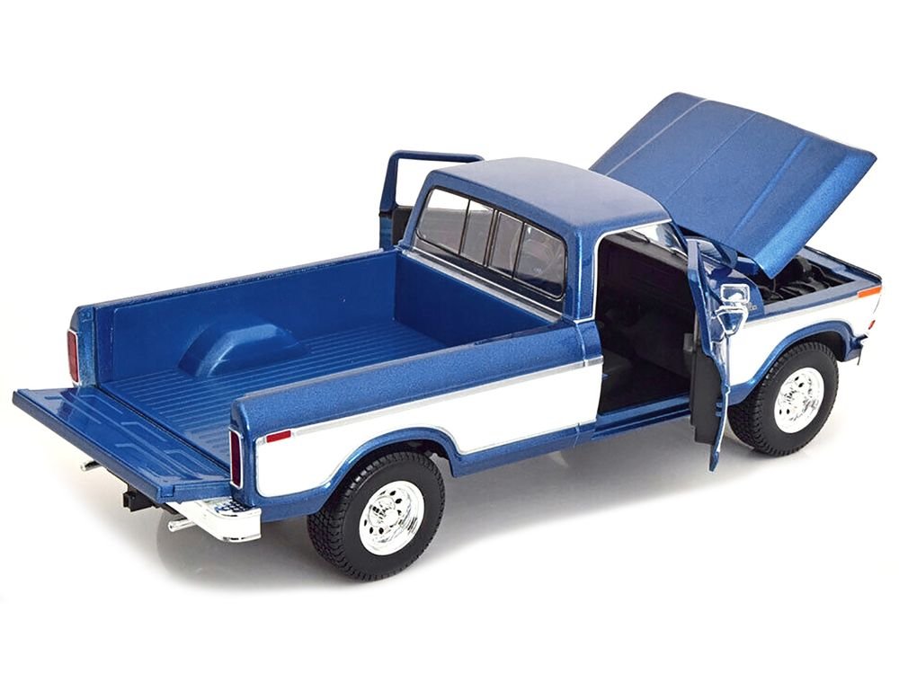 1979 Ford F-150 Ranger Pickup Truck Blue Metallic and Cream "Special Edition" 1/18 Diecast Model Car by Maisto view 3