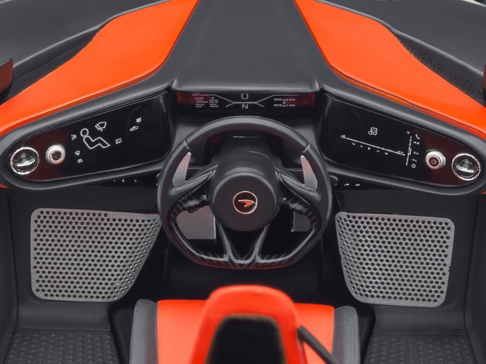 McLaren Speedtail Volcano Orange Metallic with Black Top and Suitcase Accessories 1/18 Model Car by Autoart view 4