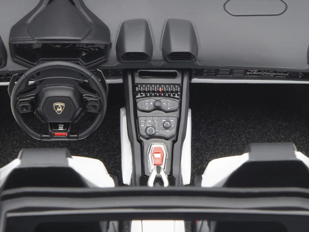 Lamborghini Huracan GT "LB-Silhouette Works" White with Black 1/18 Model Car by Autoart view 4