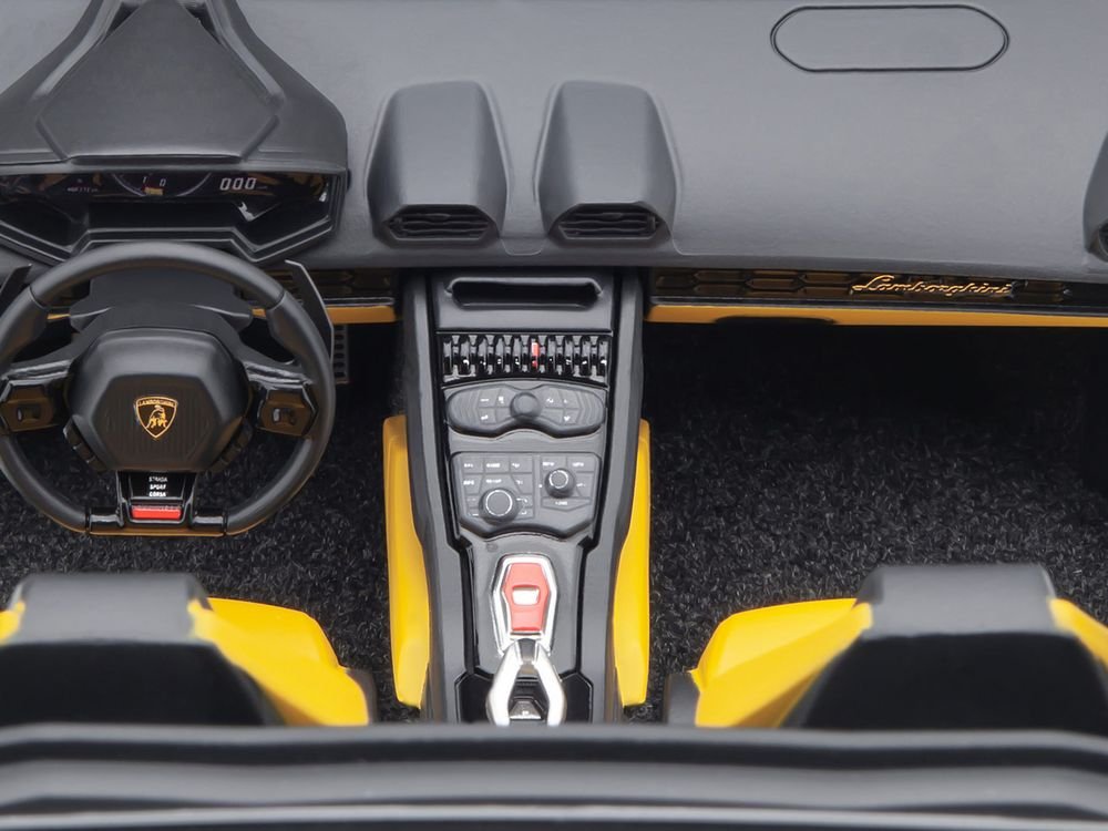 Lamborghini Huracan GT "LB-Silhouette Works" Yellow Metallic with Black Top 1/18 Model Car by Autoart view 4