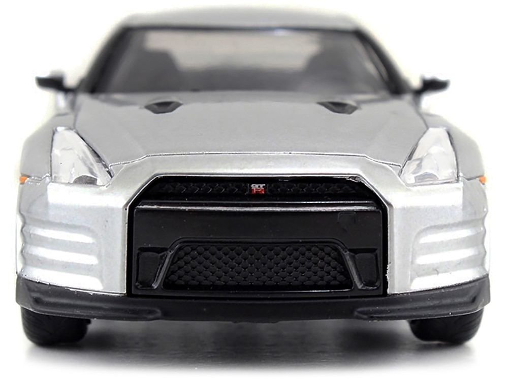 Brian's Nissan GT-R (R35) Silver Metallic "Fast & Furious" Movie 1/32 Diecast Model Car by Jada view 4