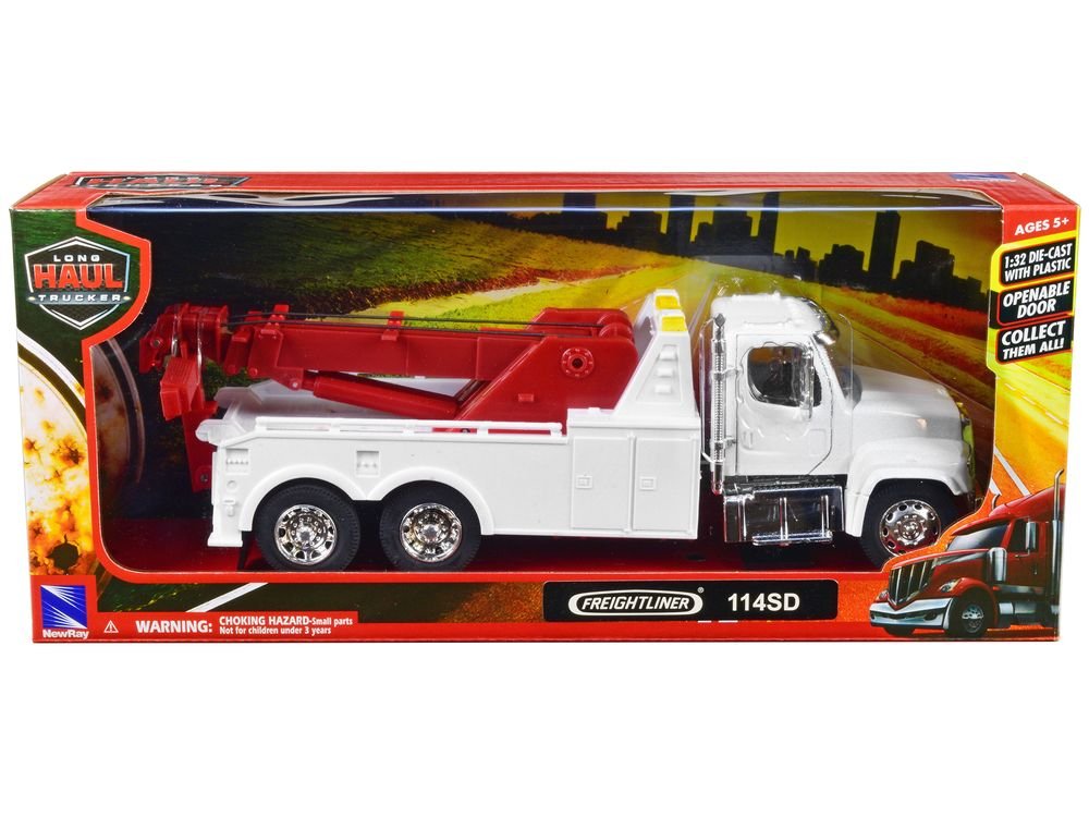 Freightliner 114SD Tow Truck White and Red "Long Haul Trucker" Series 1/32 Diecast Model by New Ray view 3