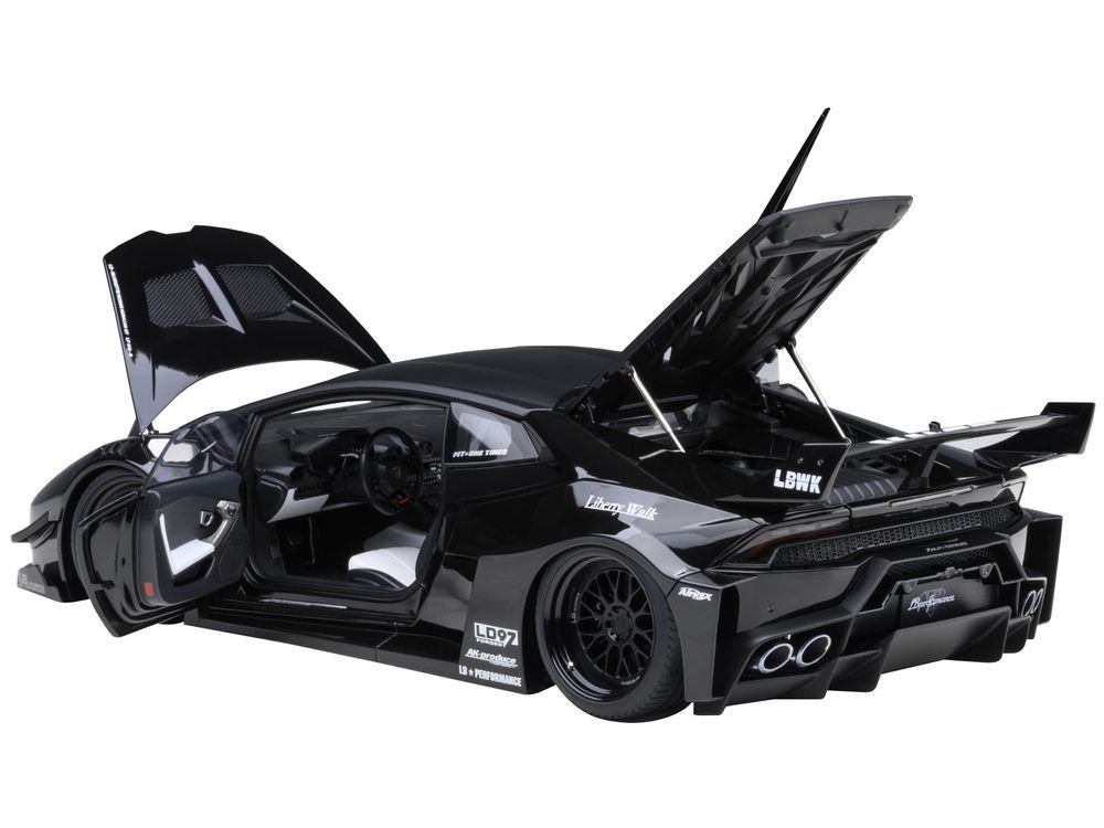 Lamborghini Huracan GT "LB-Silhouette Works" Black 1/18 Model Car by Autoart view 3