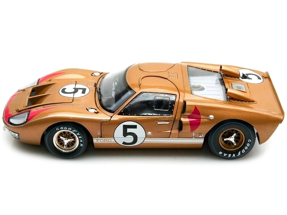 1966 Ford GT-40 MK II RHD (Right hand Drive) #5 Gold 24H of Le Mans 1/18 Diecast Model Car by Shelby Collectibles view 3