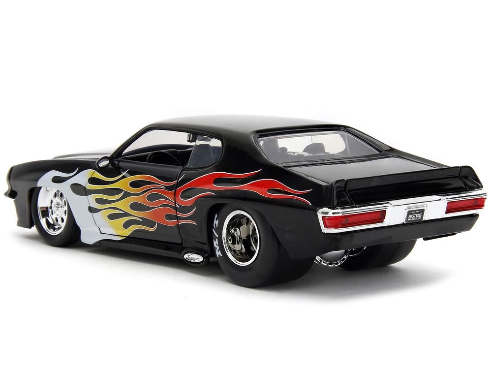 1971 Pontiac GTO Black with Flame Graphics "Bigtime Muscle" Series 1/24 Diecast Model Car by Jada view 5
