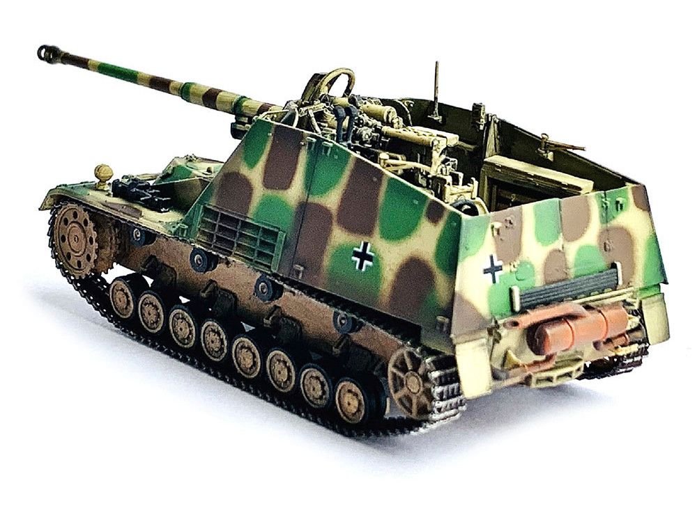 German Sd.Kfz.164 Hornisse "Nashorn" Armored Vehicle "German Army" "NEO Dragon Armor" Series 1/72 Plastic Model by Dragon Models view 3