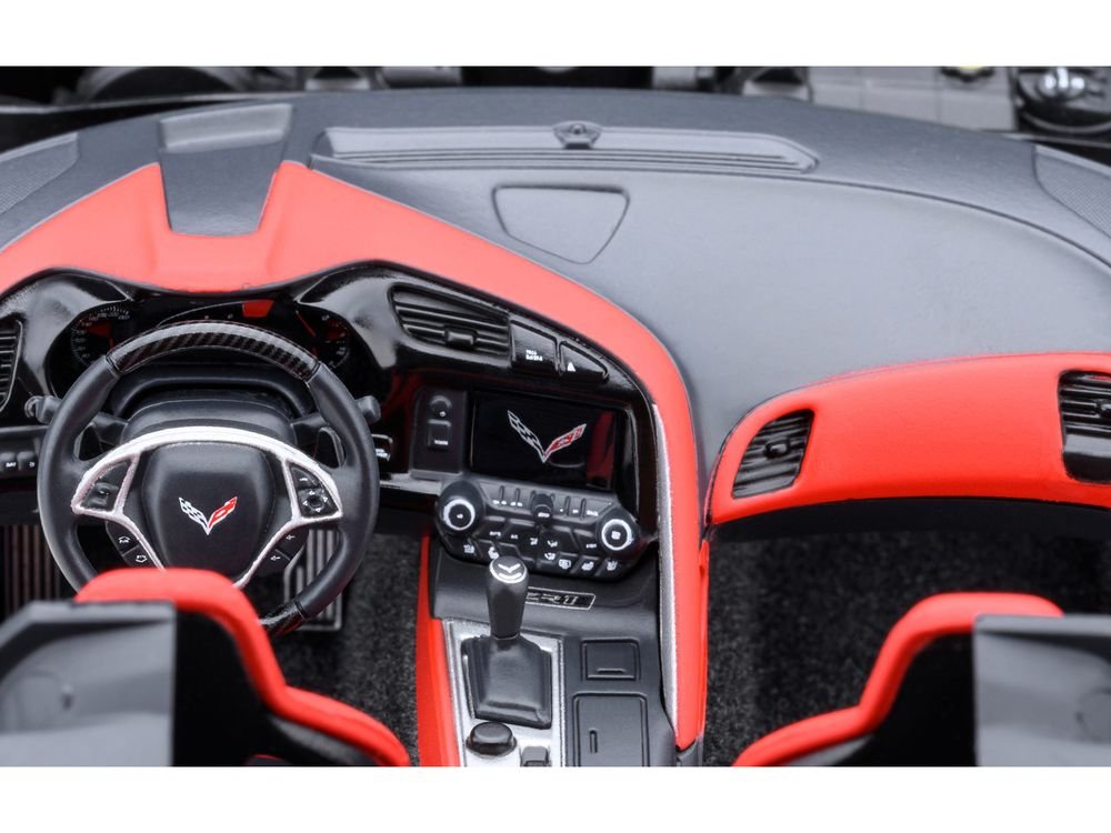 2019 Chevrolet Corvette C7 ZR1 Black with Carbon Top 1/18 Model Car by Autoart view 3