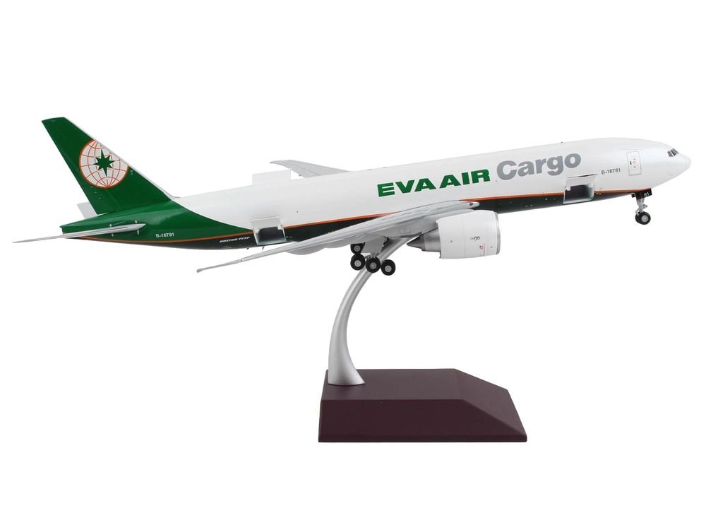 Boeing 777F Commercial Aircraft "Eva Air Cargo" White with Green Tail "Gemini 200 - Interactive" Series 1/200 Diecast Model Airplane by GeminiJets view 2