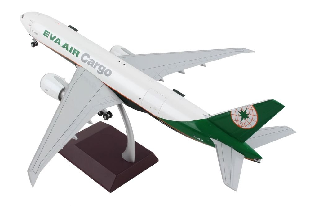 Boeing 777F Commercial Aircraft "Eva Air Cargo" White with Green Tail "Gemini 200 - Interactive" Series 1/200 Diecast Model Airplane by GeminiJets view 3