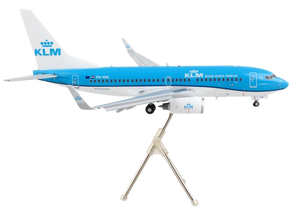 Boeing 737-700 Commercial Aircraft with Flaps Down "KLM Royal Dutch Airlines" Blue with White Tail "Gemini 200" Series 1/200 Diecast Model Airplane by GeminiJets view 2
