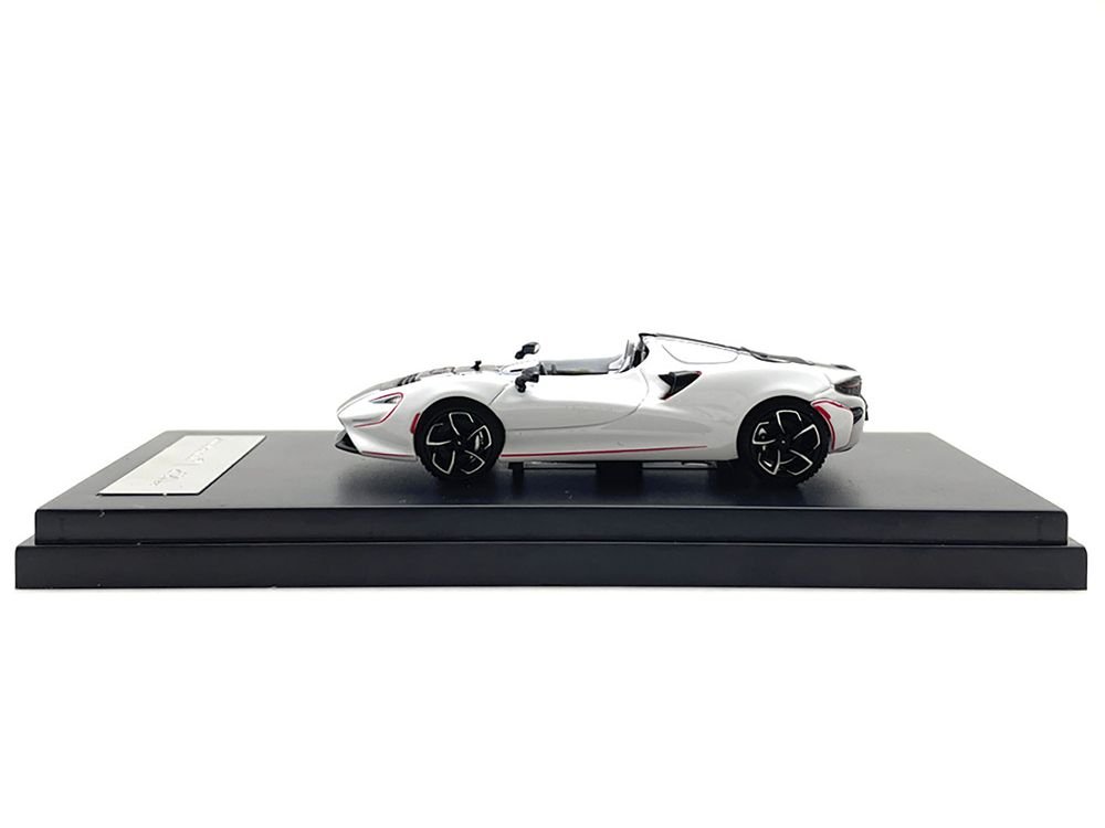 McLaren Elva Convertible White with Carbon and Red Stripes 1/64 Diecast Model Car by LCD Models view 2