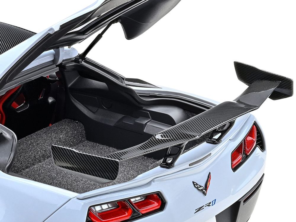 2019 Chevrolet Corvette C7 ZR1 Ceramic Matrix Gray Metallic with Carbon Top 1/18 Model Car by Autoart view 5