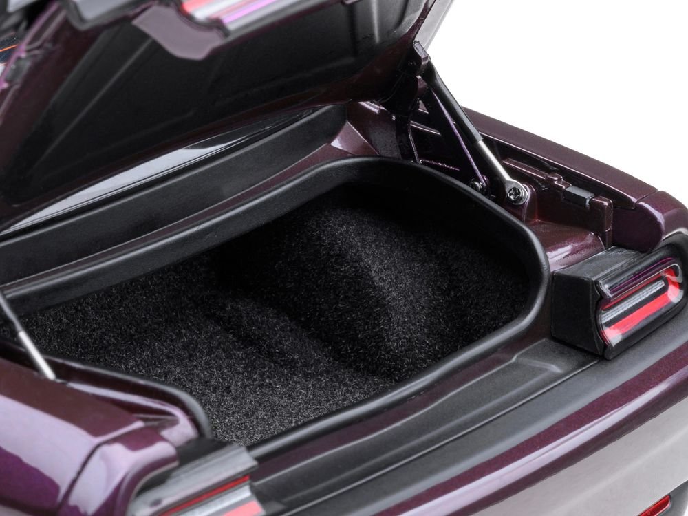 2022 Dodge Challenger R/T Scat Pack Widebody Hellraisin Purple Metallic 1/18 Model Car by Autoart view 5