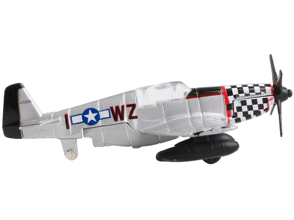North American P-51 Mustang Fighter Aircraft Silver Metallic "United States Army Air Force" with Runway Section Diecast Model Airplane by Runway24 view 2