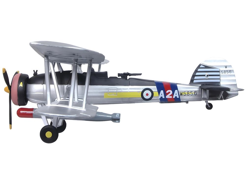 Fairey Swordfish Mk I Bomber Aircraft "FAA Historic Flight RNAS Yeovilton" Royal Navy "Oxford Aviation" Series 1/72 Diecast Model Airplane by Oxford Diecast view 2