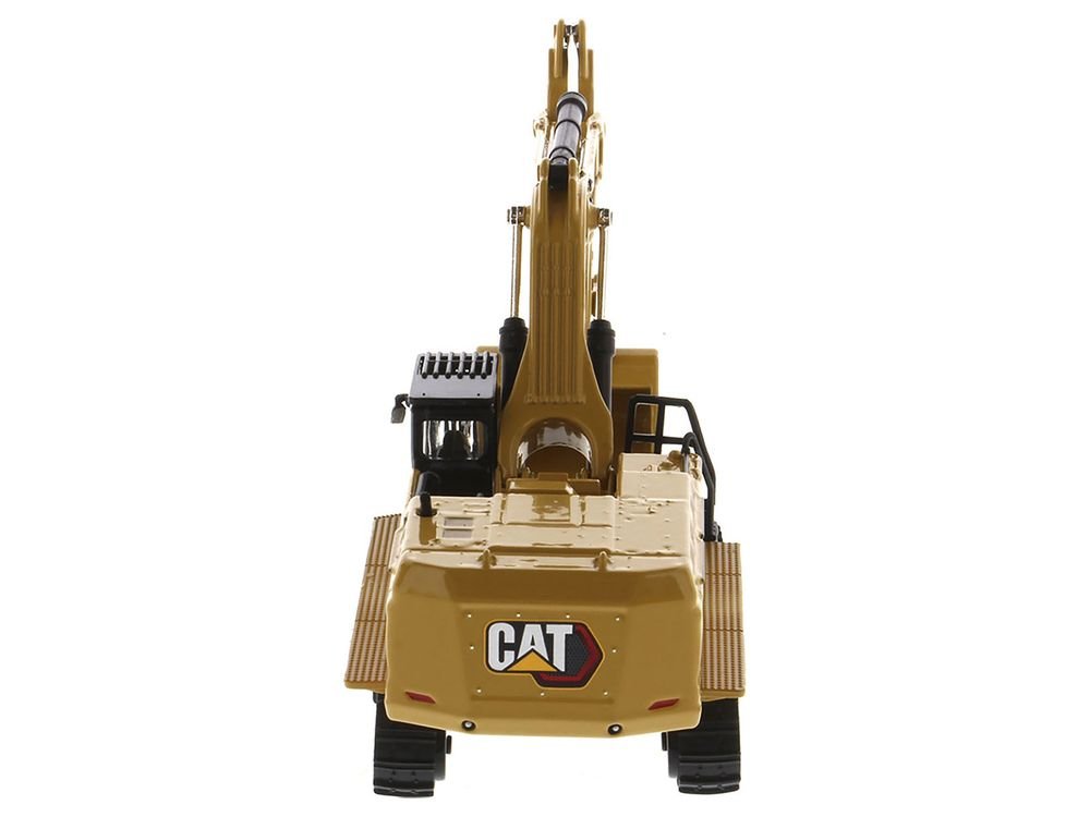 CAT Caterpillar 395 Next-Generation Hydraulic Excavator (Mass Excavation Version) Yellow "High Line Series" 1/87 (HO) Scale Diecast Model by Diecast Masters view 4