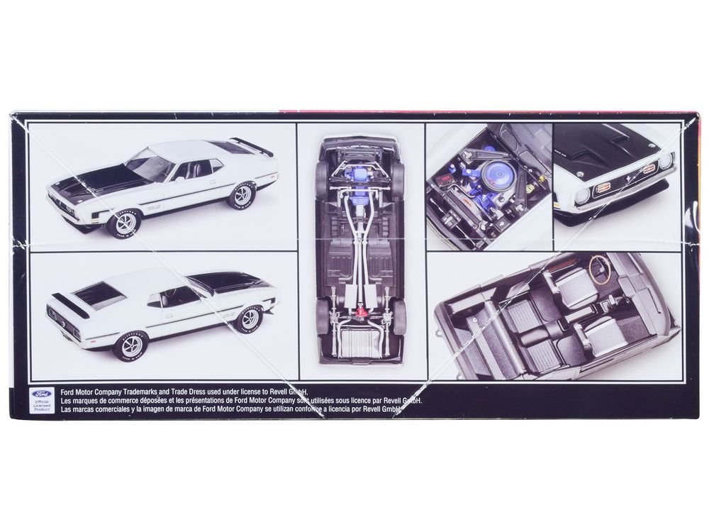 Level 4 Model Kit 1971 Ford Mustang Boss 351 1/25 Scale Model by Revell view 2