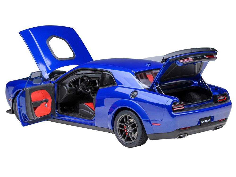 2022 Dodge Challenger R/T Scat Pack Widebody Indigo Blue 1/18 Model Car by Autoart view 2