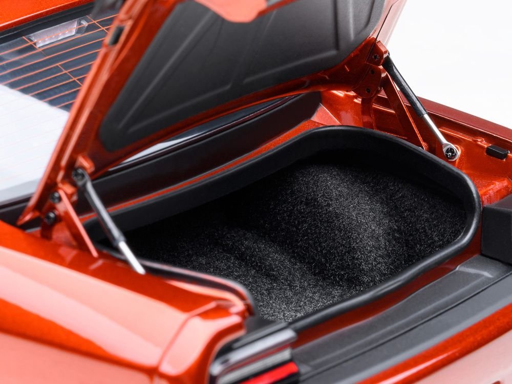 2022 Dodge Challenger R/T Scat Pack Widebody Sinamon Stick Orange 1/18 Model Car by Autoart view 5
