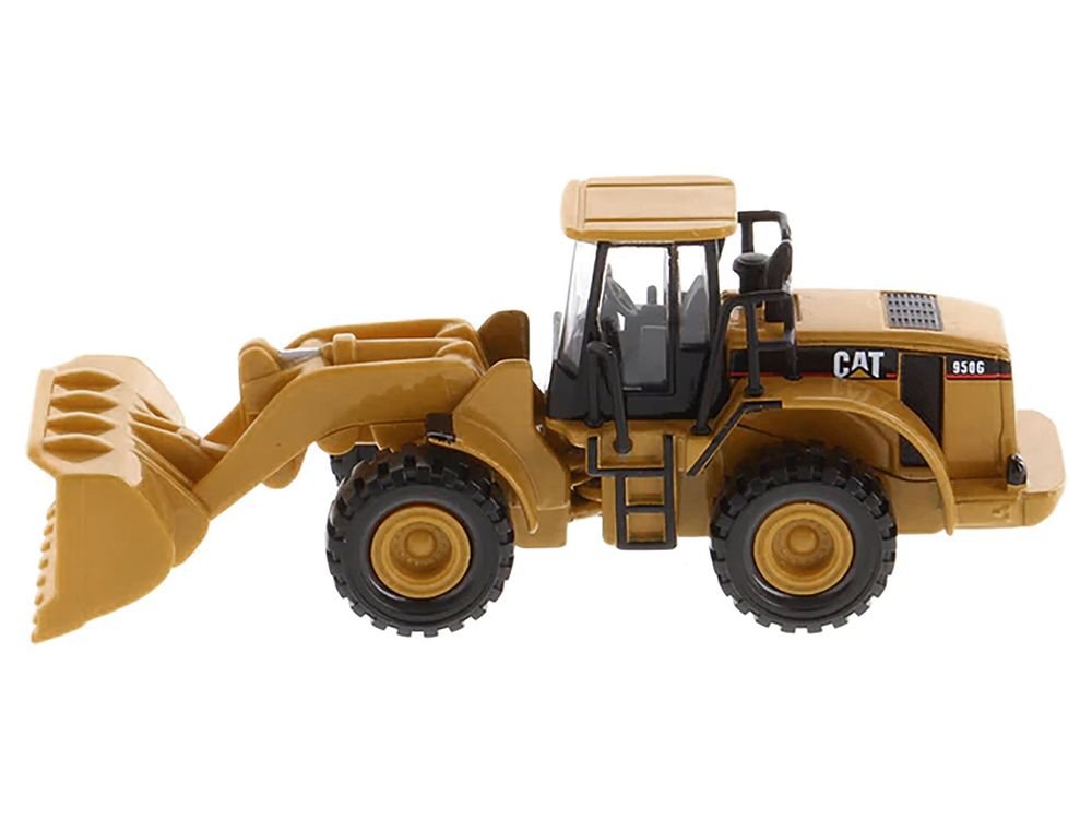 CAT Caterpillar 950G Series II Wheel Loader Yellow 1/87 (HO) Diecast Model by Diecast Masters view 2