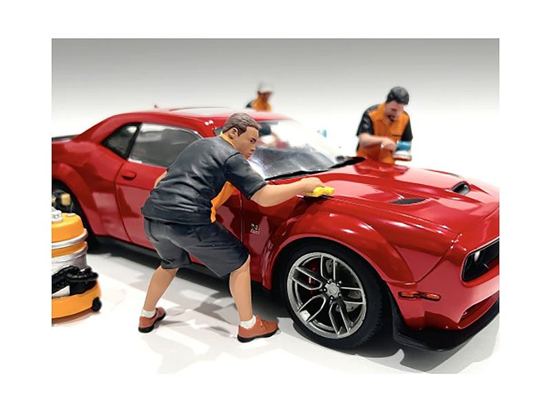 "Detail Masters" Figure 5 (Polish & Shine) for 1/18 Scale Models by American Diorama view 2