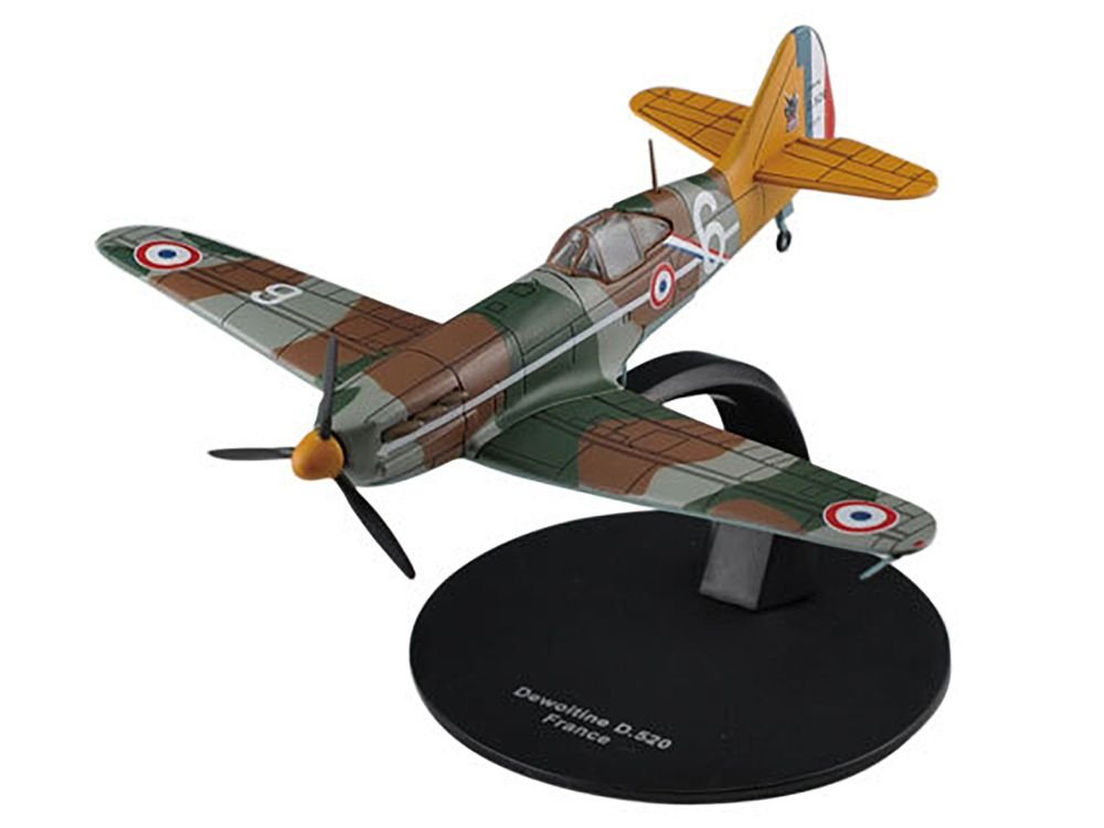 Dewoitine D.520 Fighter Aircraft "French Air Force" 1/72 Diecast Model by DeAgostini view 2