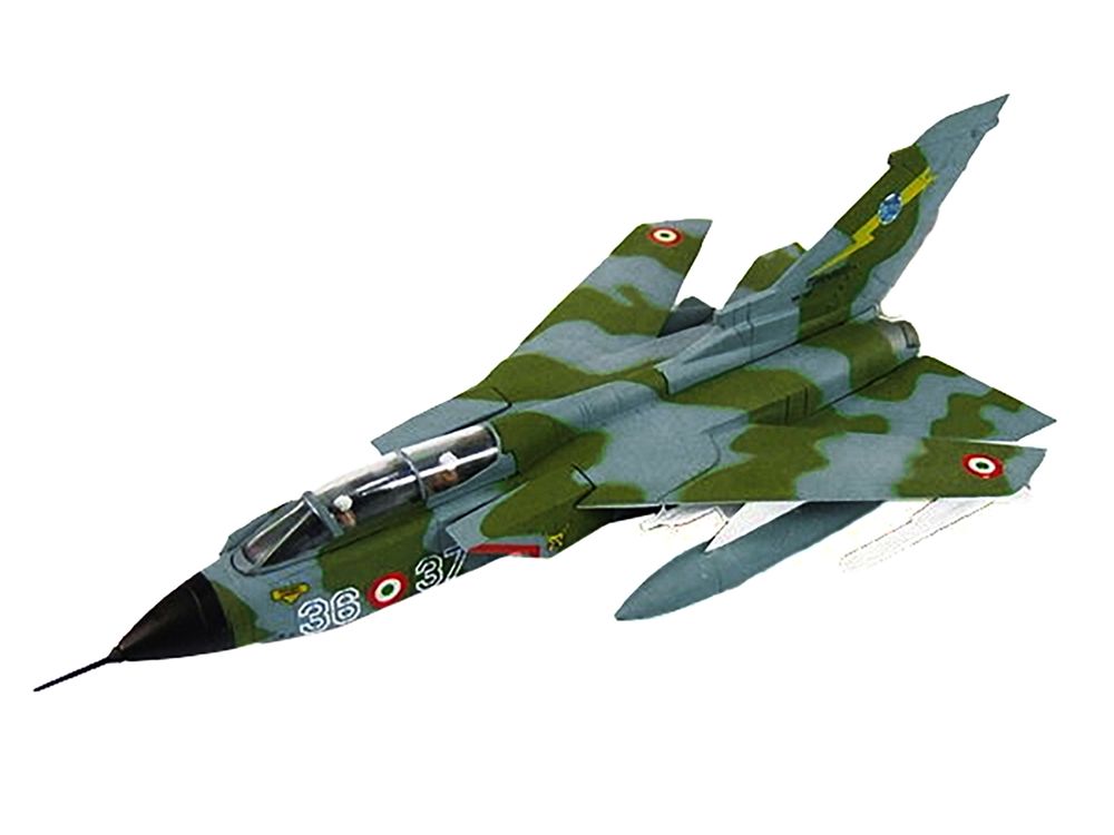 Panavia Tornado IDS Aircraft "156 Gruppo 'Le Linci' 36 Stormo" (1990) Aeronautica Militare Italiana (Italian Air Force) 1/100 Diecast Model by Hachette Collections view 3