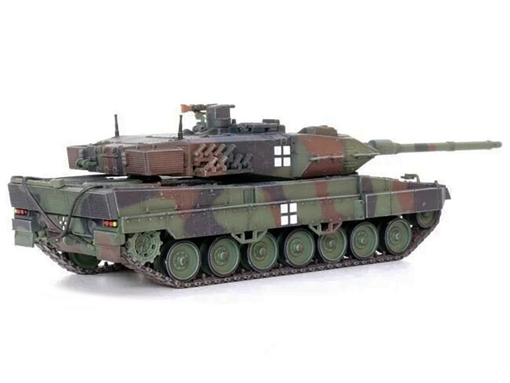 Leopard 2A6 Main Battle Tank Green Camouflage "Ukrainian Army" "Armor Premium" Series 1/72 Diecast Model by Panzerkampf view 2